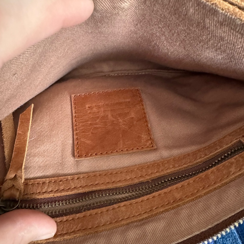 Able Purse - image 4